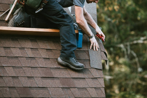 Best Roofing Contractors for Homes  in Jamestown, ND